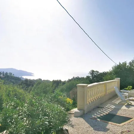 Villa Les Rameaux Holiday home